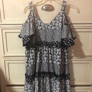 Off Shoulder Black and White Patterned Dress